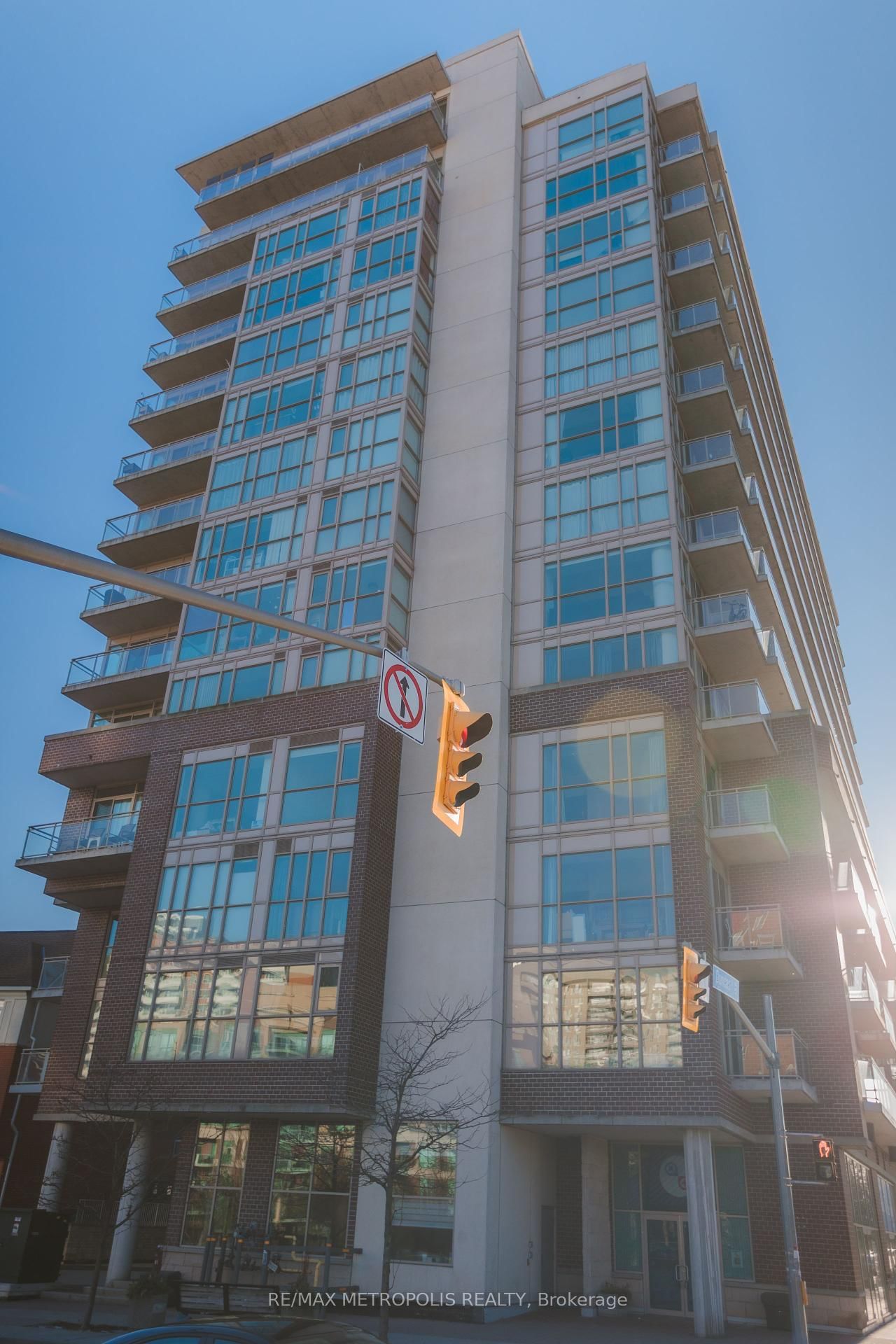 5101 Dundas St W, unit 203 for sale