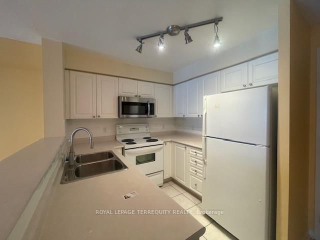 11 Michael Power Pl, unit 301 for rent