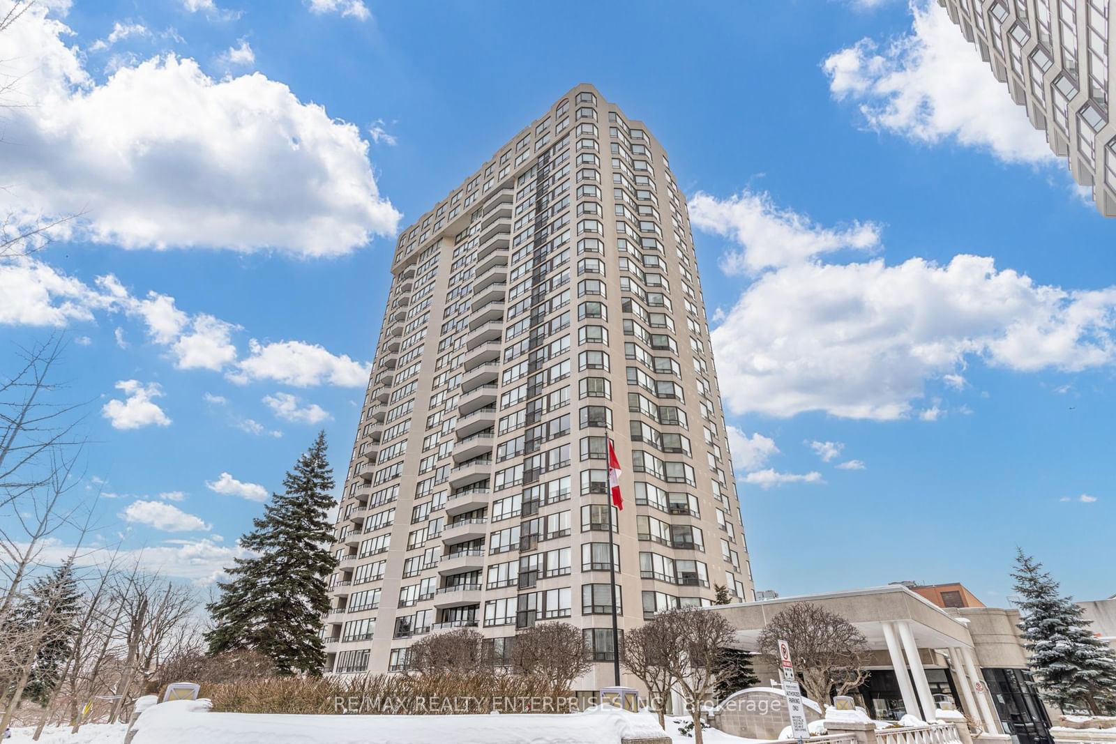 1 Aberfoyle Cres, unit 803 for sale