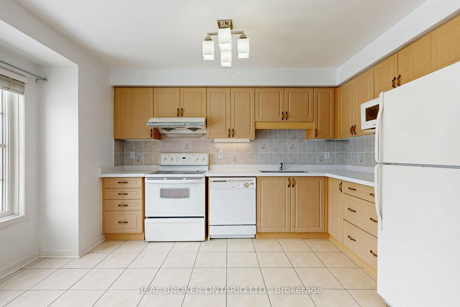 3030 Breakwater Crt, unit 84 for rent