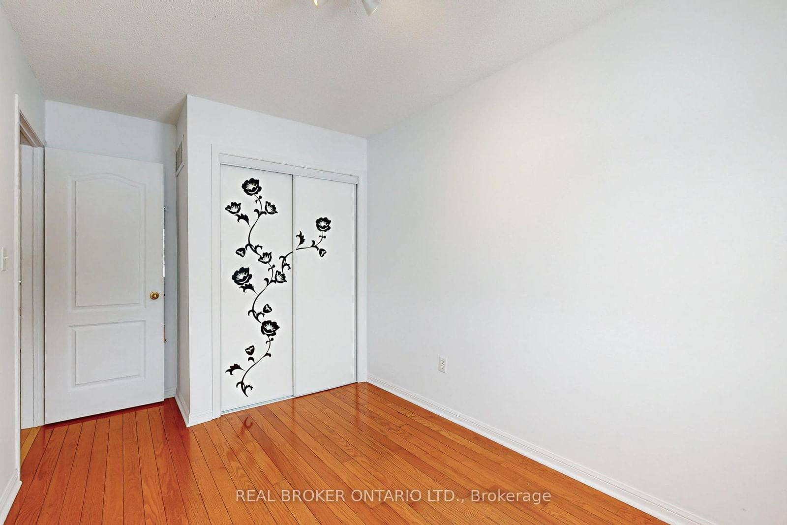 3030 Breakwater Crt, unit 84 for rent