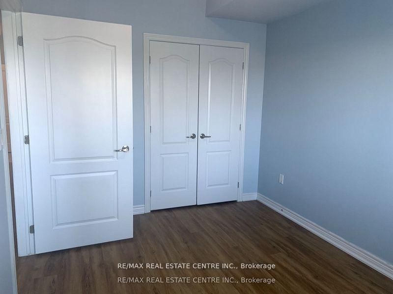 1421 Costigan Rd, unit 208 for rent