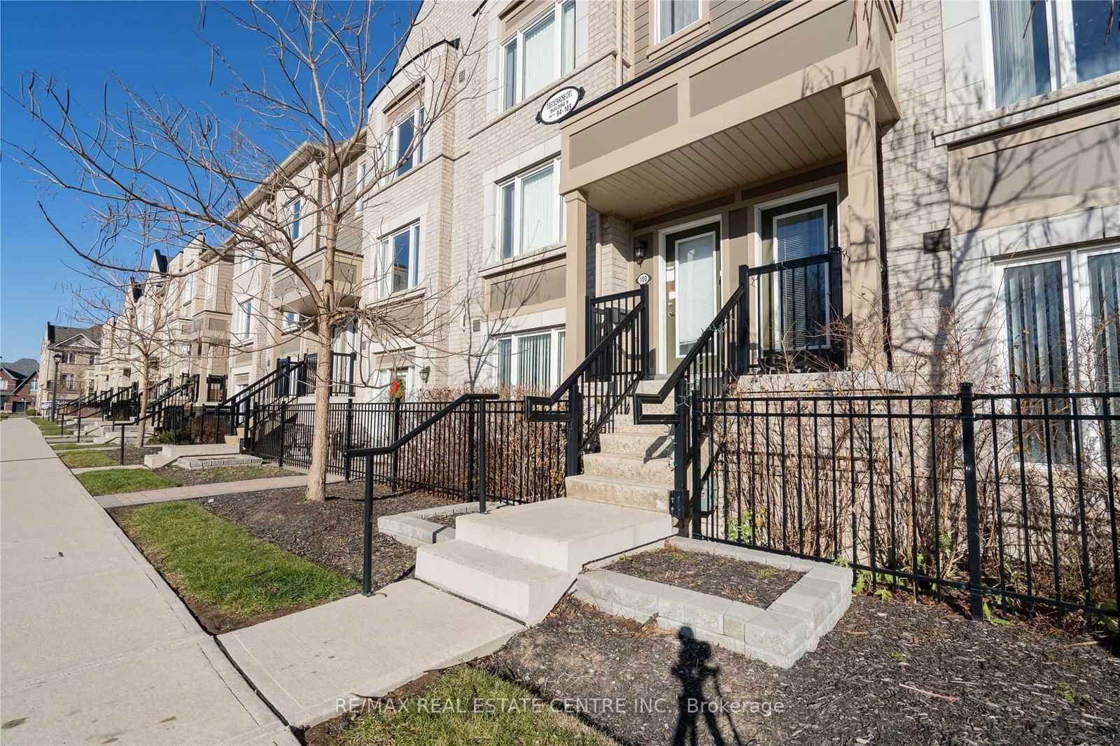 Beckenrose Court Townhomes, Brampton, Toronto