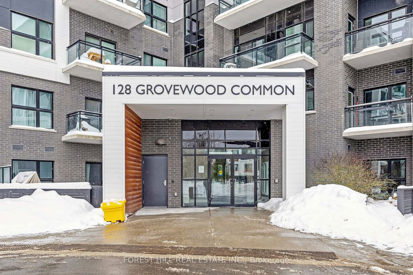 128 Grovewood Common, unit 121 for sale