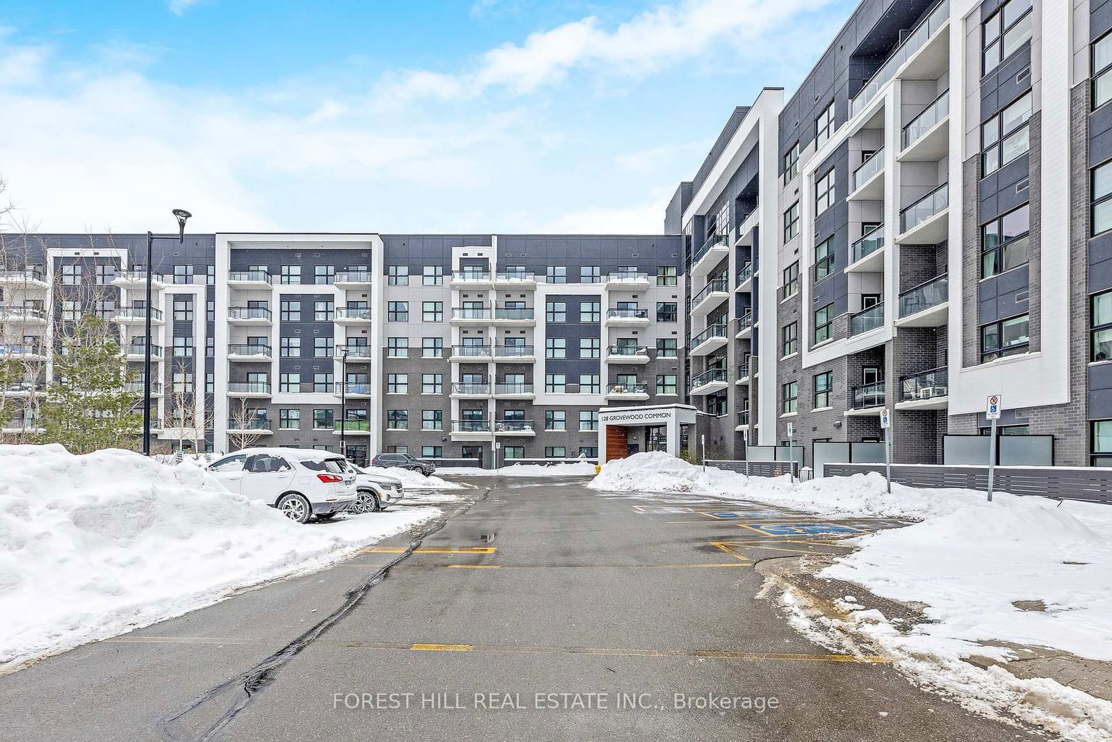 128 Grovewood Common, unit 121 for sale