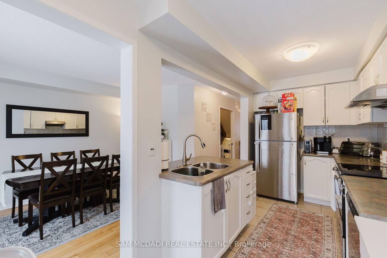 1591 South Parade Crt, unit 32 for sale