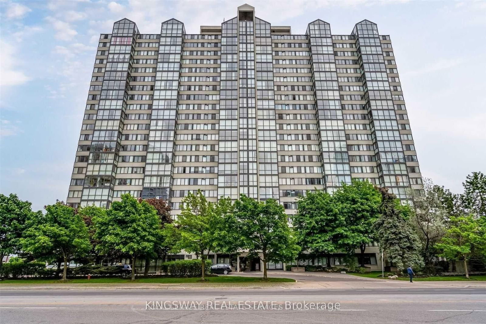 350 Webb Dr, unit 404 for rent