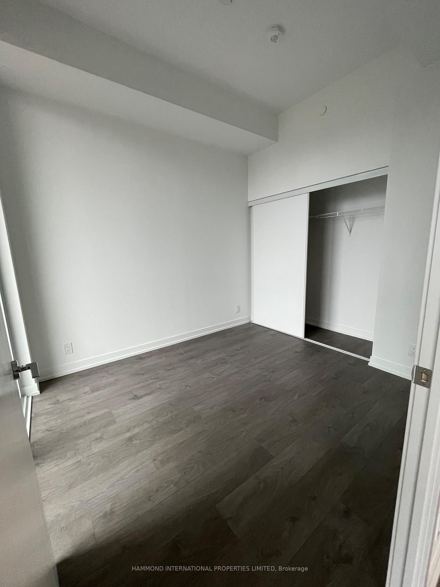 270 Dufferin St, unit 1023 for rent