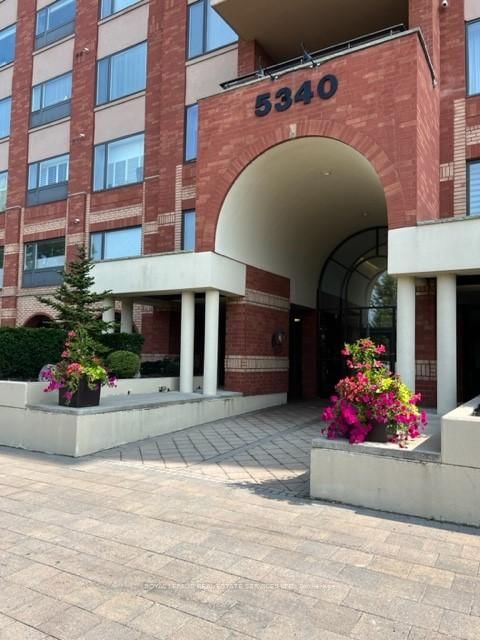 5340 Lakeshore Rd, unit 406 for rent