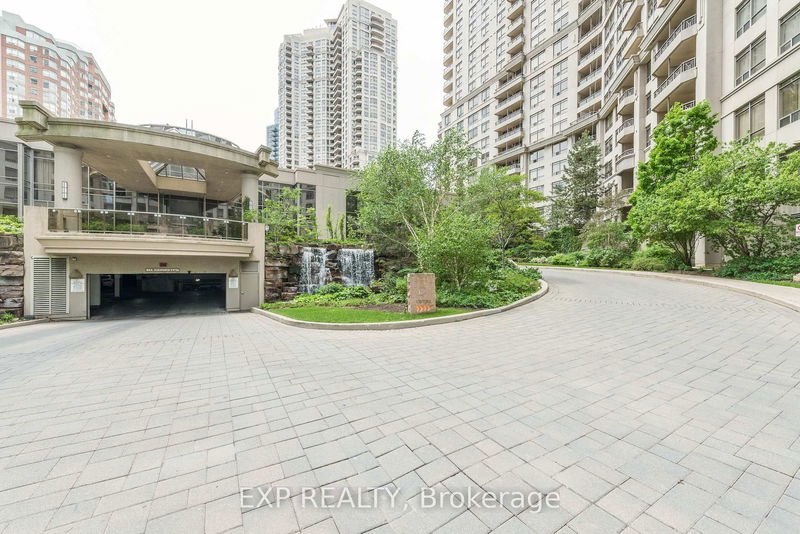 3888 Duke Of York Blvd, unit 121 for sale