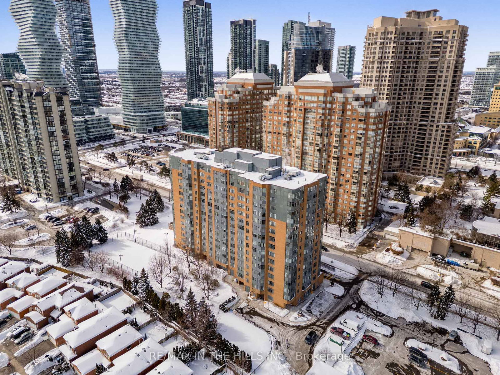 300 Webb Dr, unit 1415 for sale