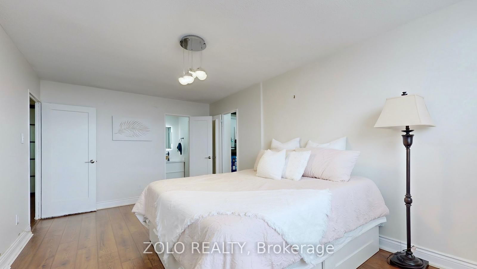 627 The West Mall, unit 2001 for sale