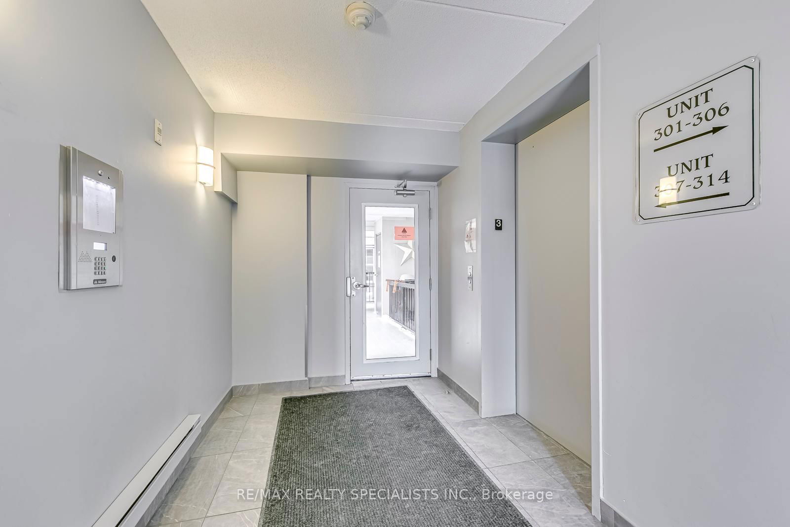 1487 Maple Ave, unit 313 for sale