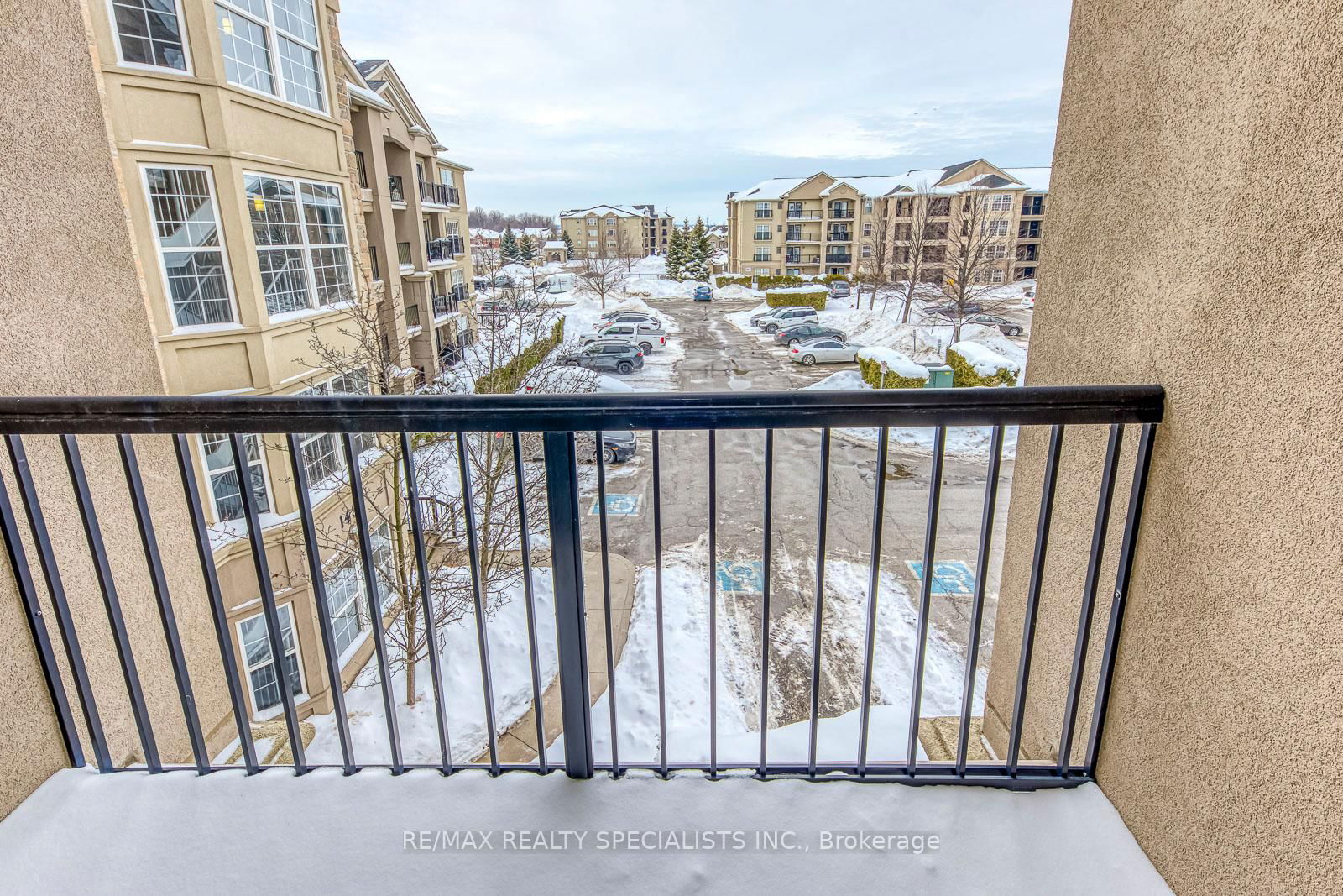 1487 Maple Ave, unit 313 for sale