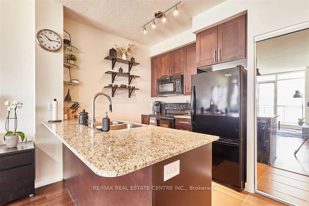 4070 Confederation Pkwy, unit 3710 for rent