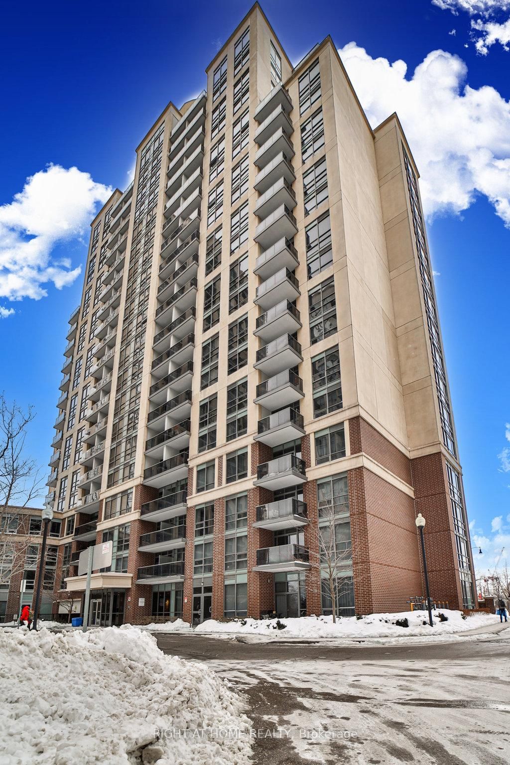 1 Michael Power Pl, unit 1907 for sale