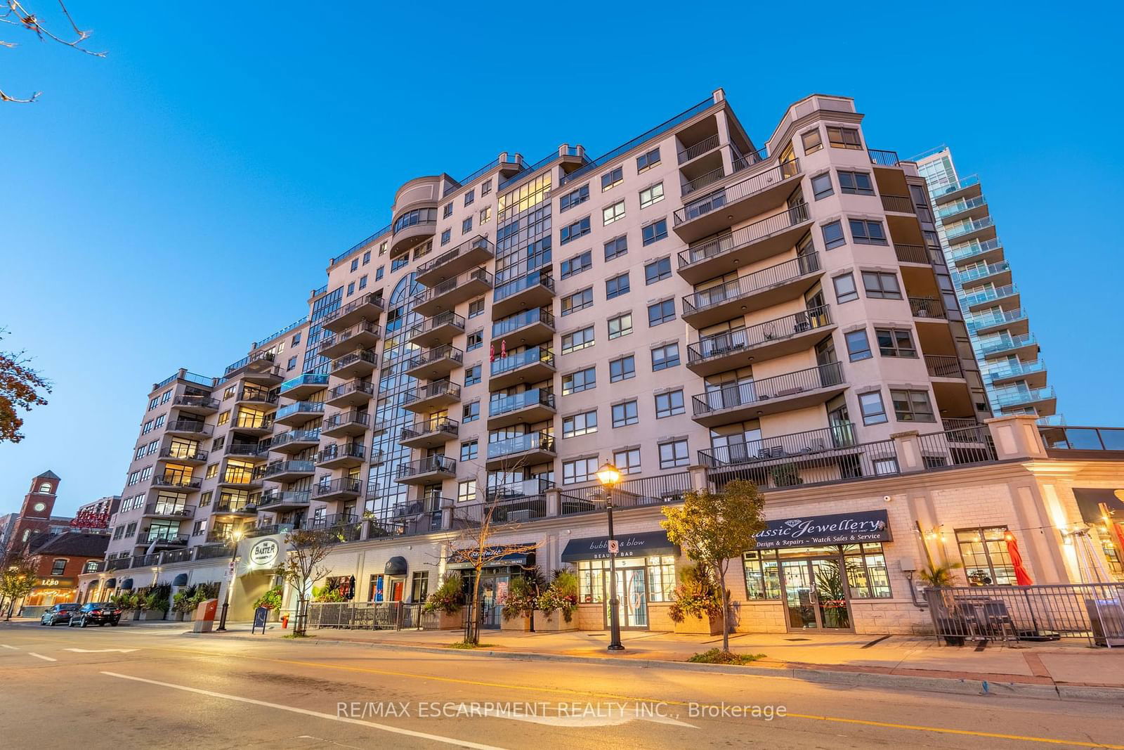 The Baxter Condos, Burlington, Toronto