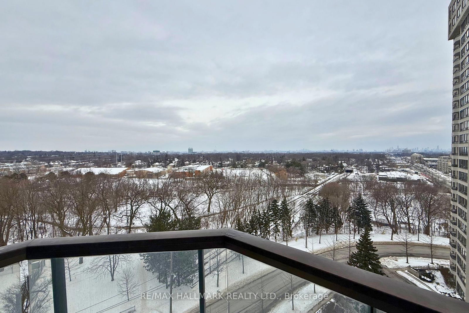 1 Aberfoyle Cres, unit 1212 for rent