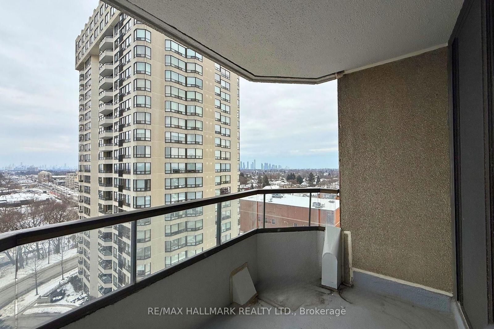 1 Aberfoyle Cres, unit 1212 for rent