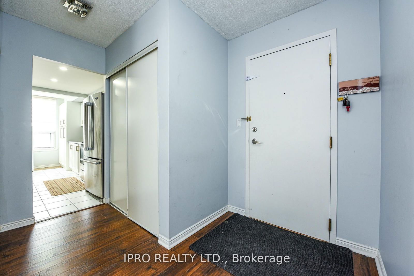 135 Hillcrest Ave, unit 1903 for sale