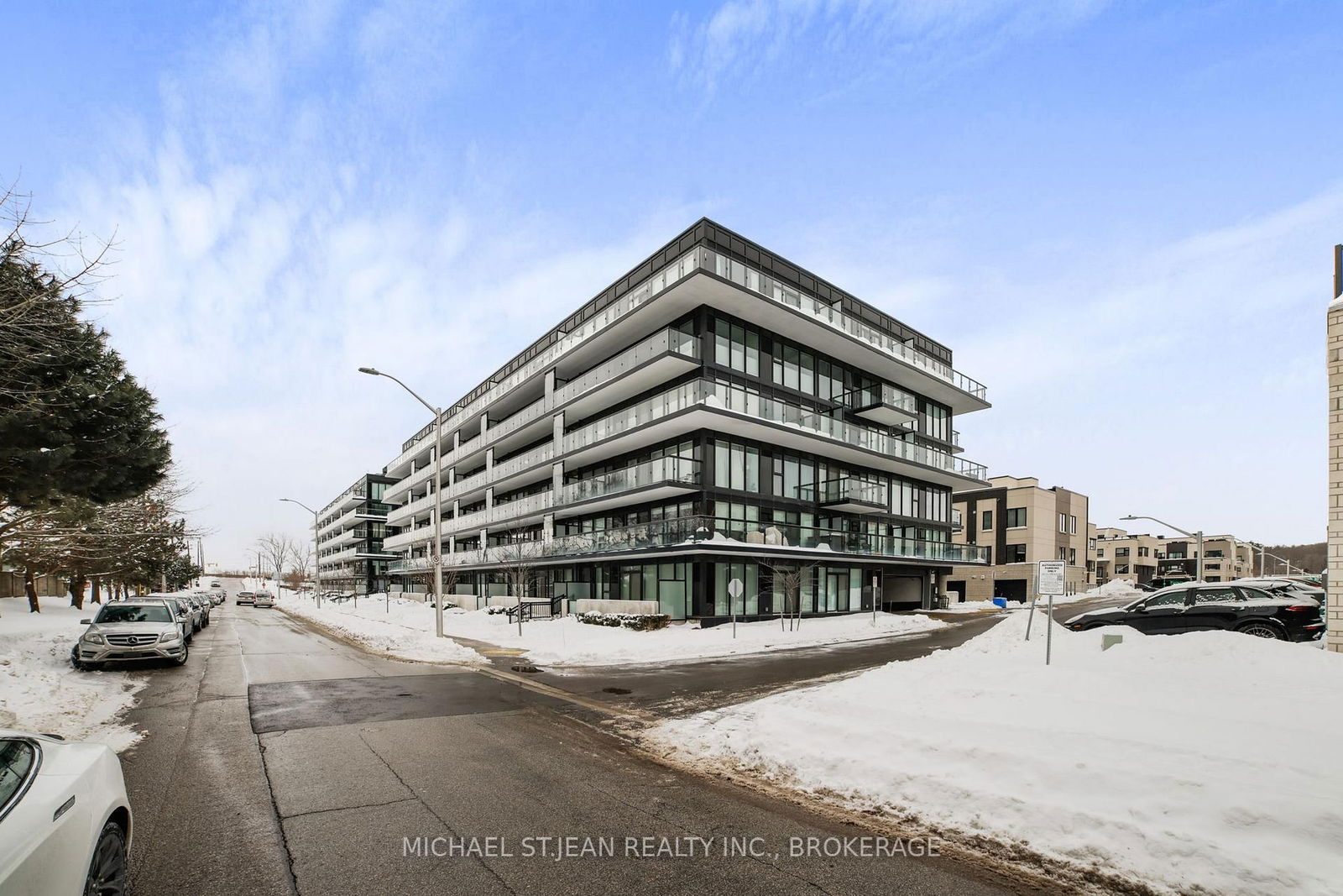 1119 Cooke Blvd, unit B420 for sale