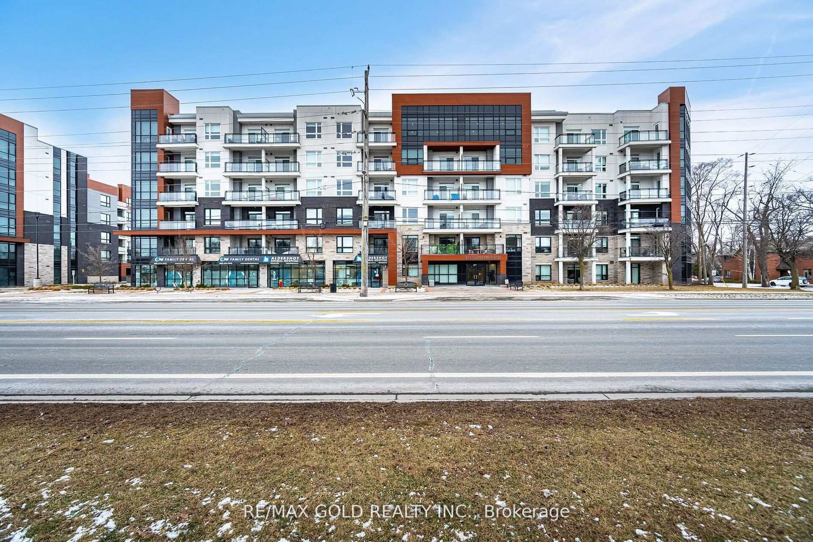 320 Plains Rd E, unit 213 for sale