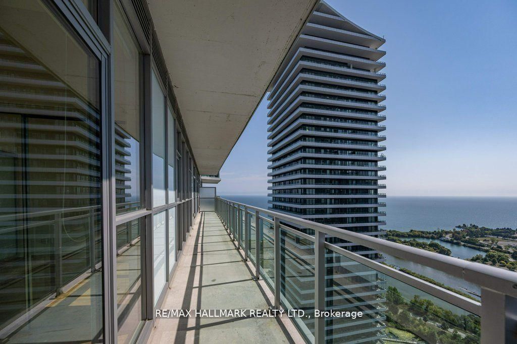 33 Shore Breeze Dr, unit 3701 for rent