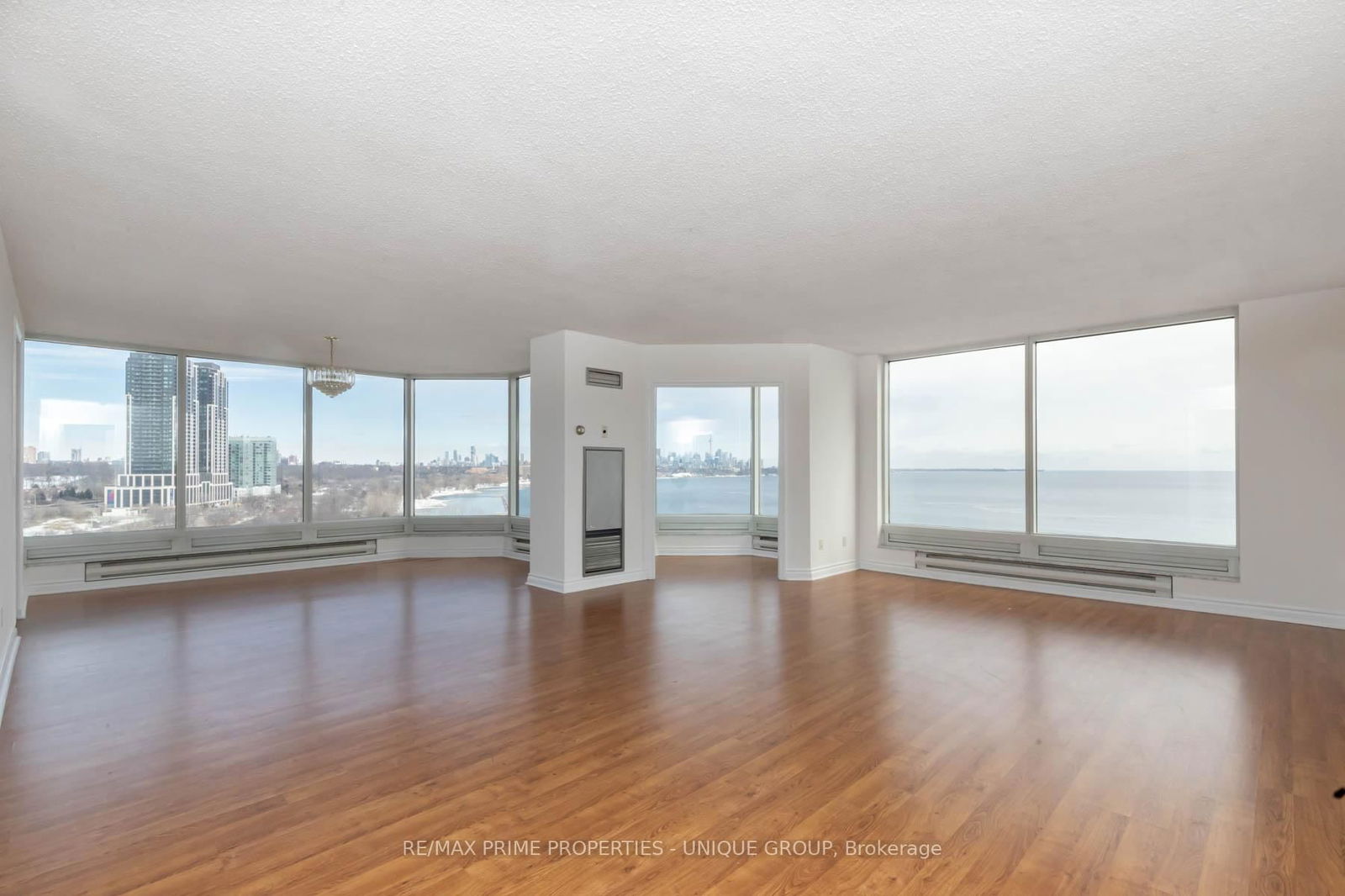 1 Palace Pier Crt, unit 1103 for sale