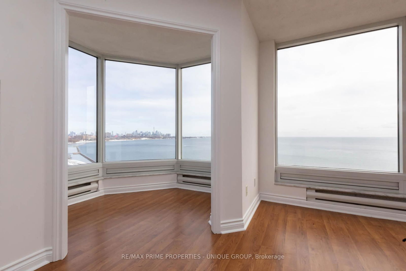 1 Palace Pier Crt, unit 1103 for sale