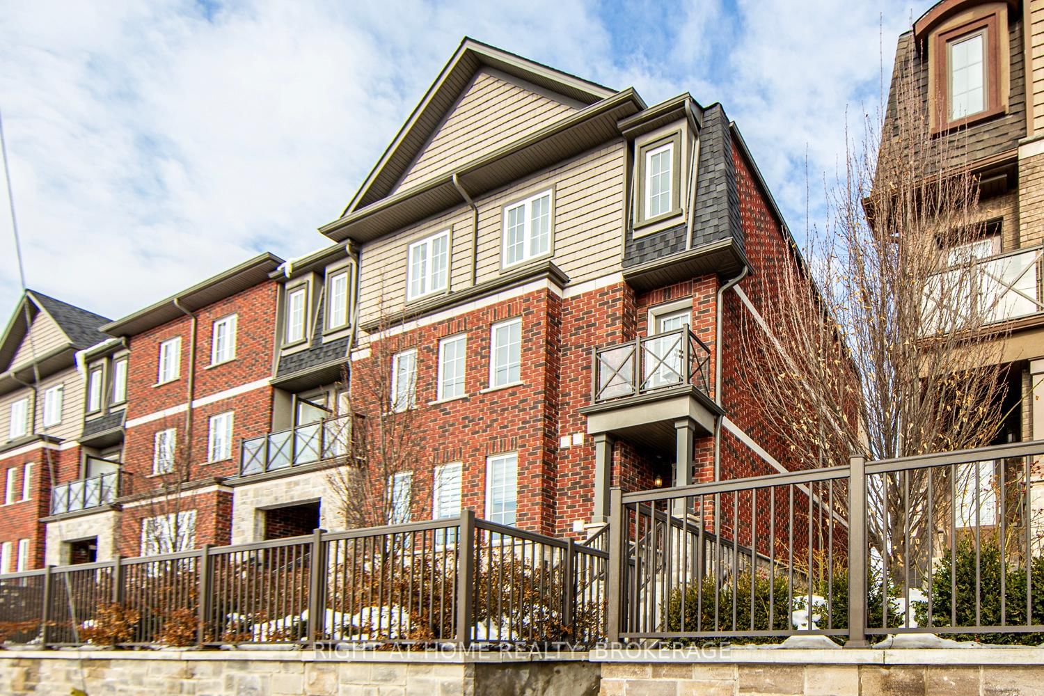 Abbeys on the Sixteenth Townhomes, Milton, Toronto