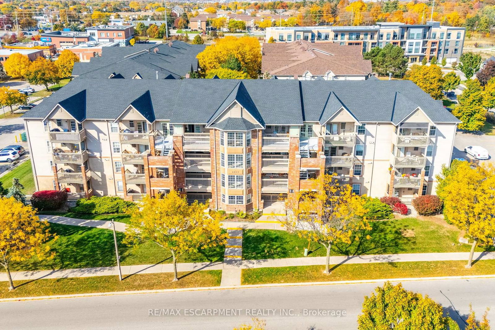 Tansley Gardens II Condos, Burlington, Toronto