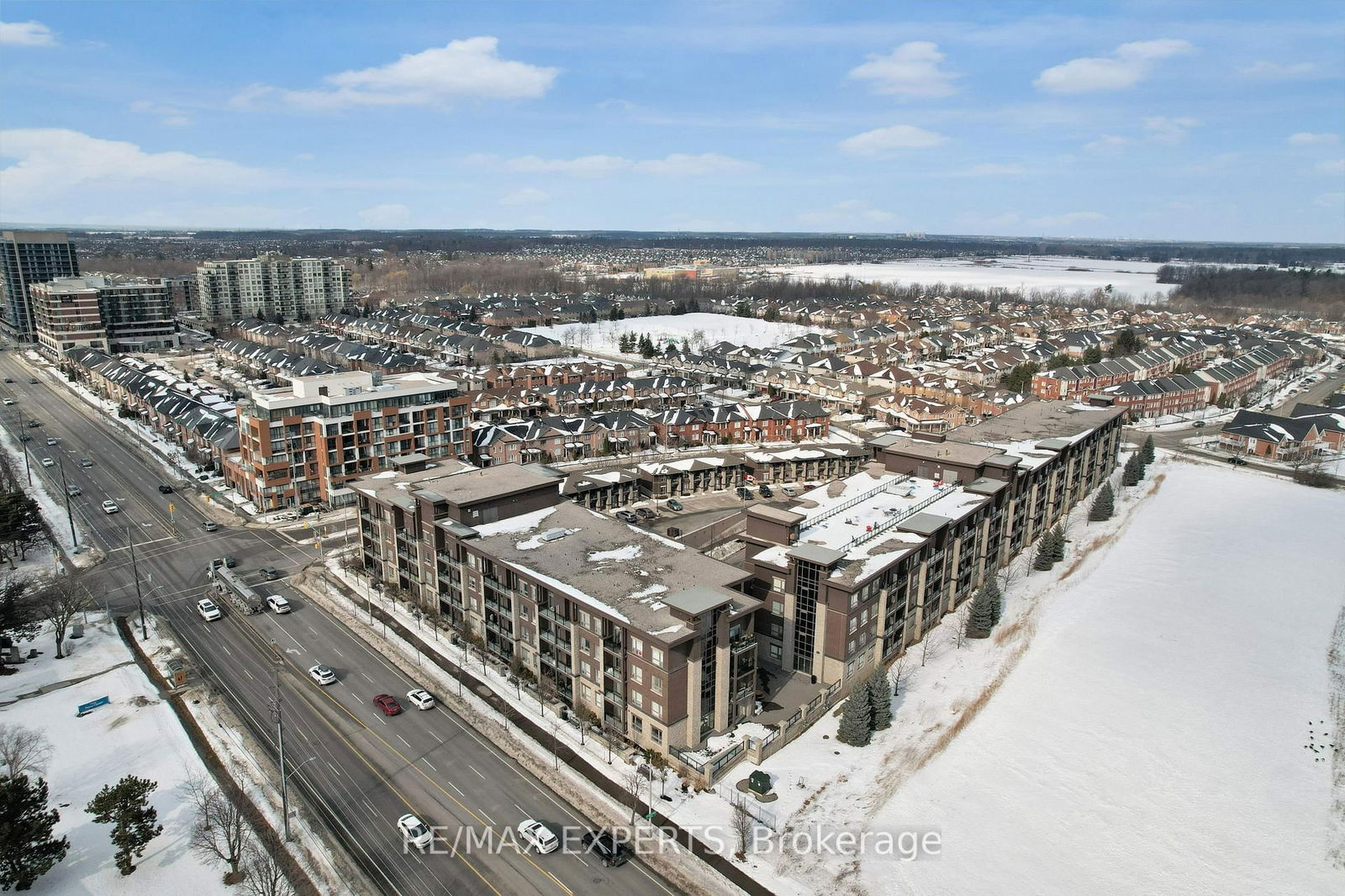 Vibe Condos, Burlington, Toronto