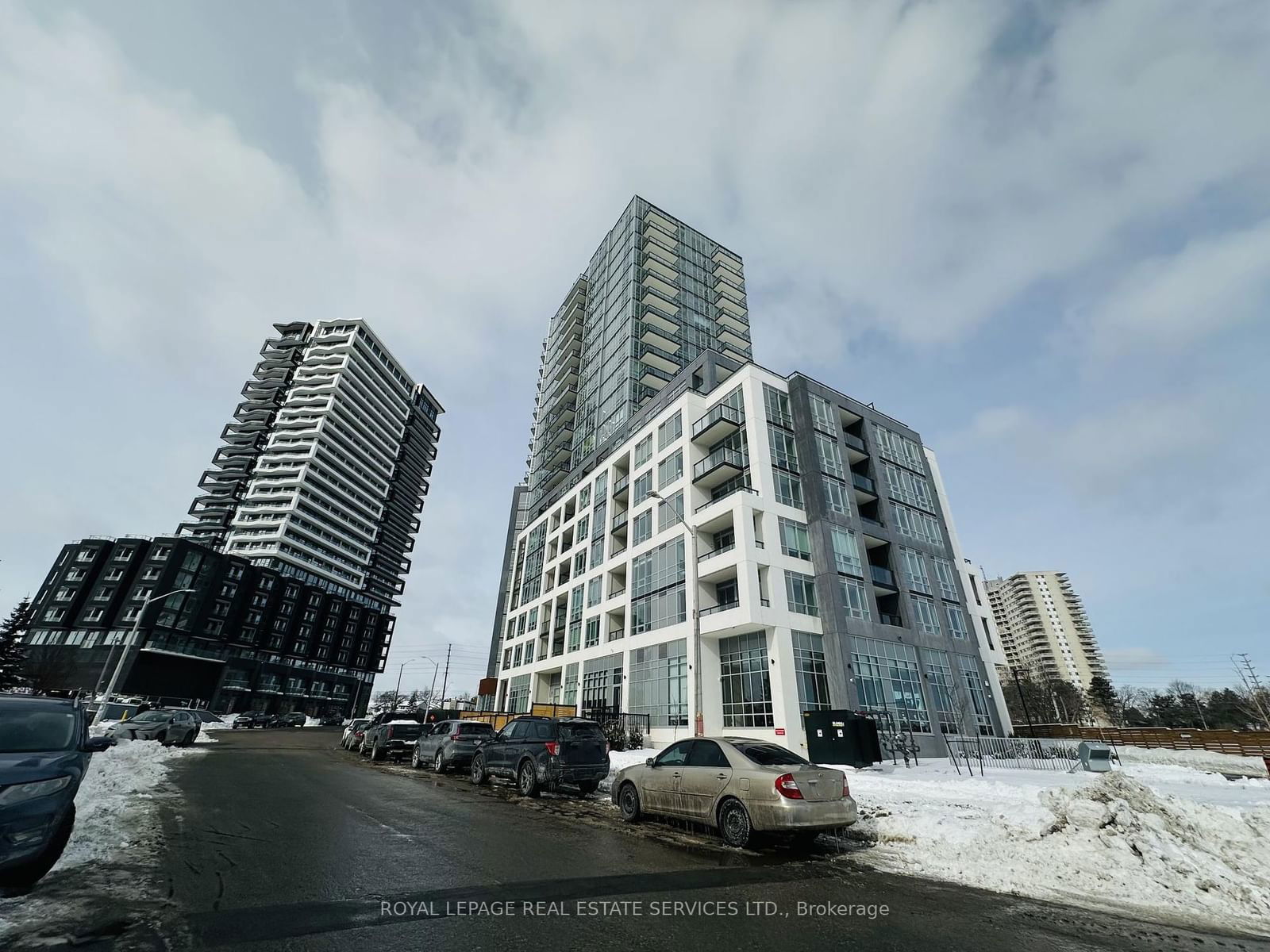 225 Malta Ave, unit 2106 for rent