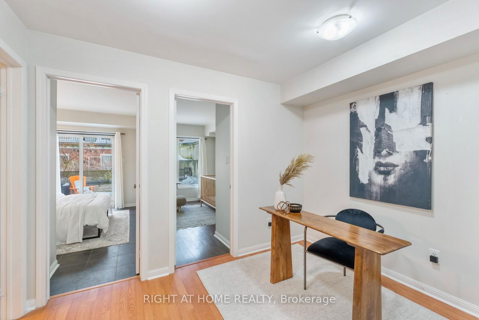 26 Laidlaw St, unit 1533 for sale