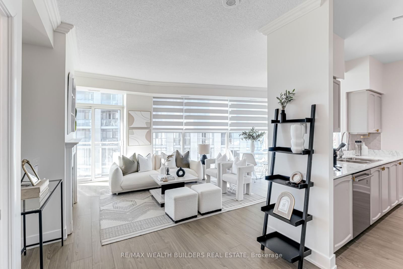 2067 Lake Shore Blvd W, unit 1105 for sale