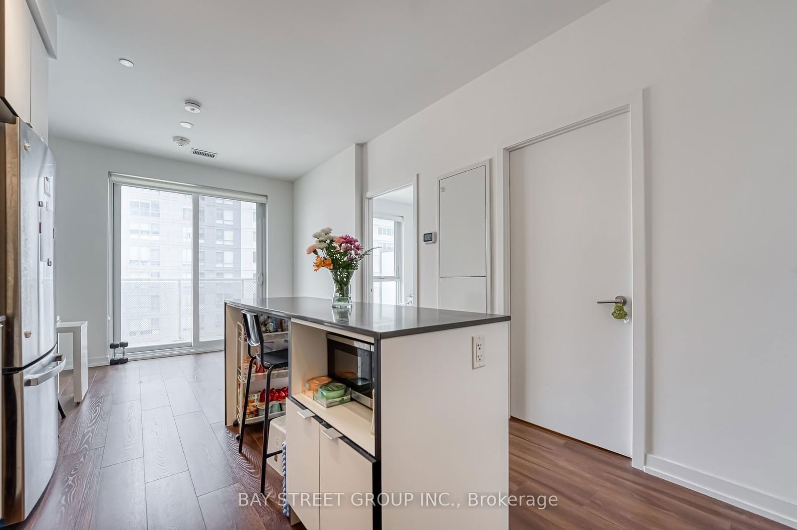 4065 Confederation Pkwy, unit 1206 for sale