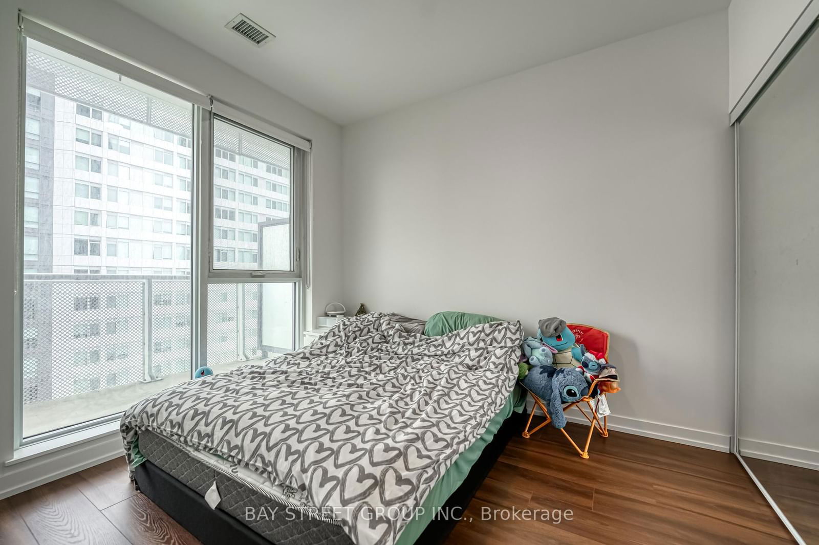 4065 Confederation Pkwy, unit 1206 for sale