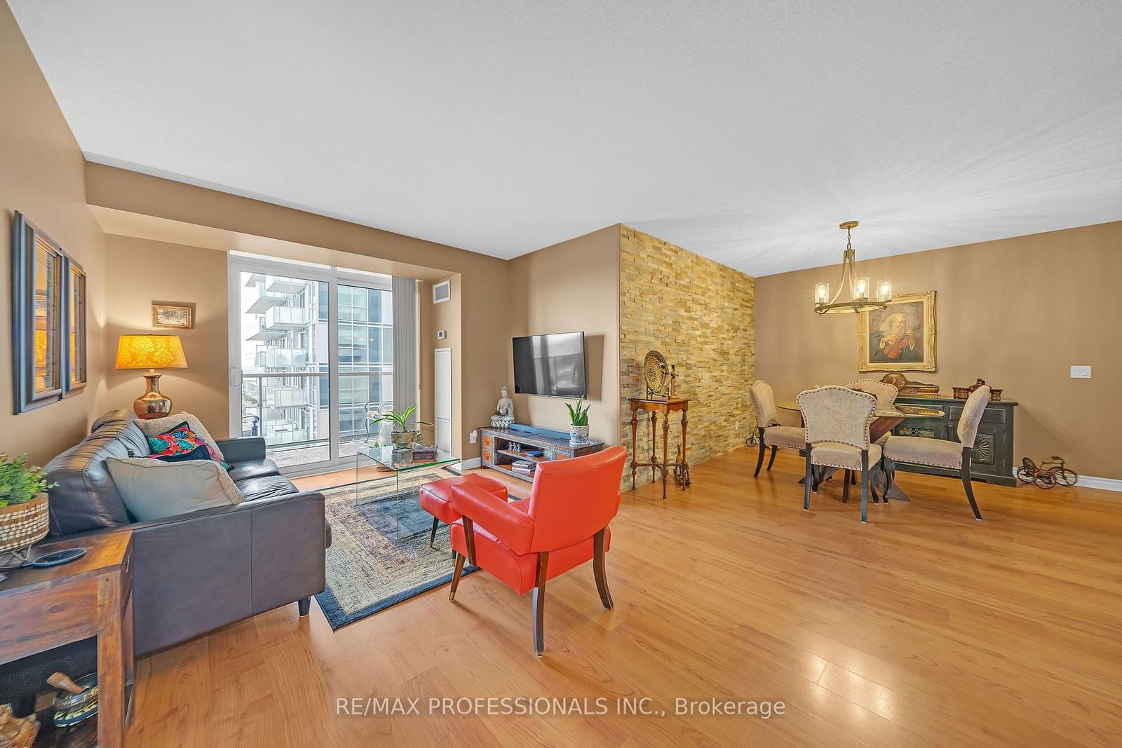 5233 Dundas St, unit 1728 for sale