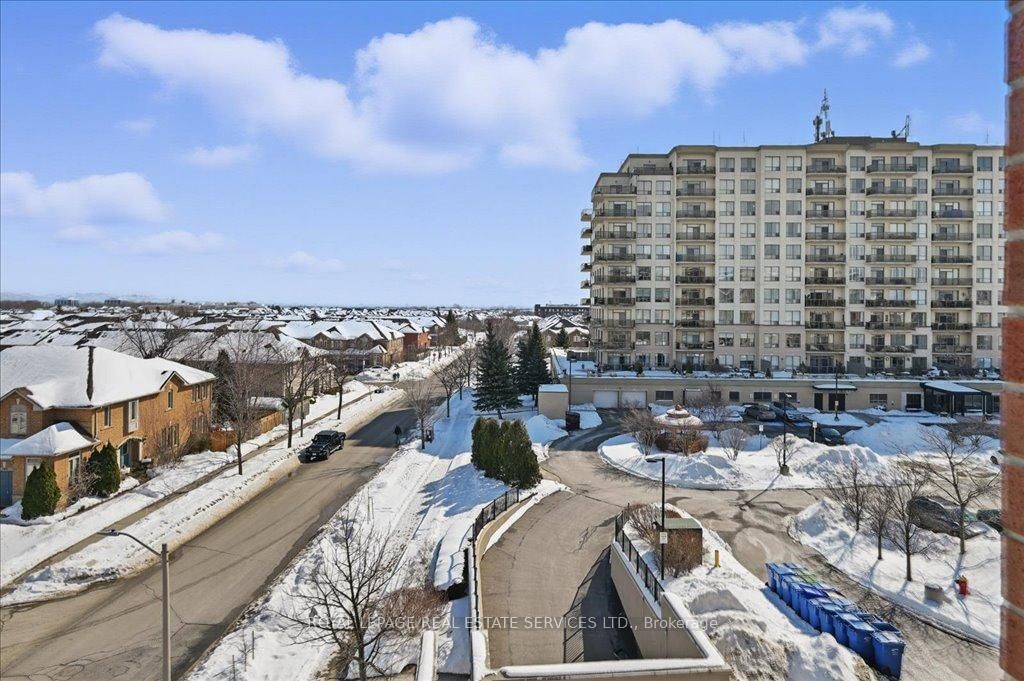 Appleby Woods Condos, Burlington, Toronto