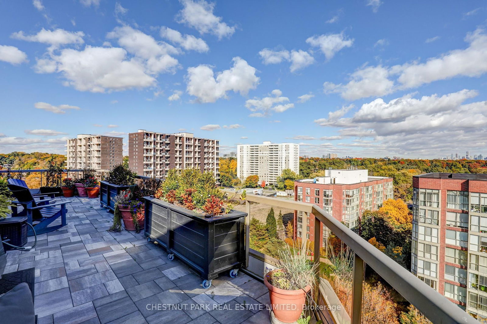 The Southampton Residences, West End, Toronto