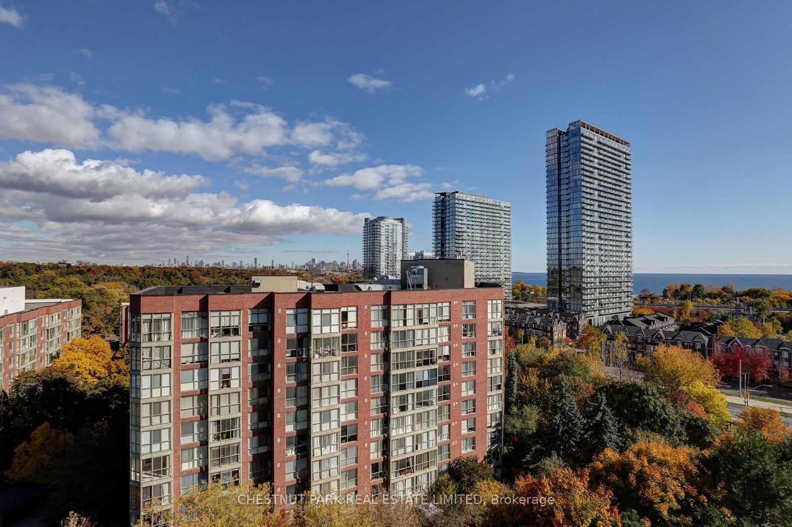 The Southampton Residences, West End, Toronto