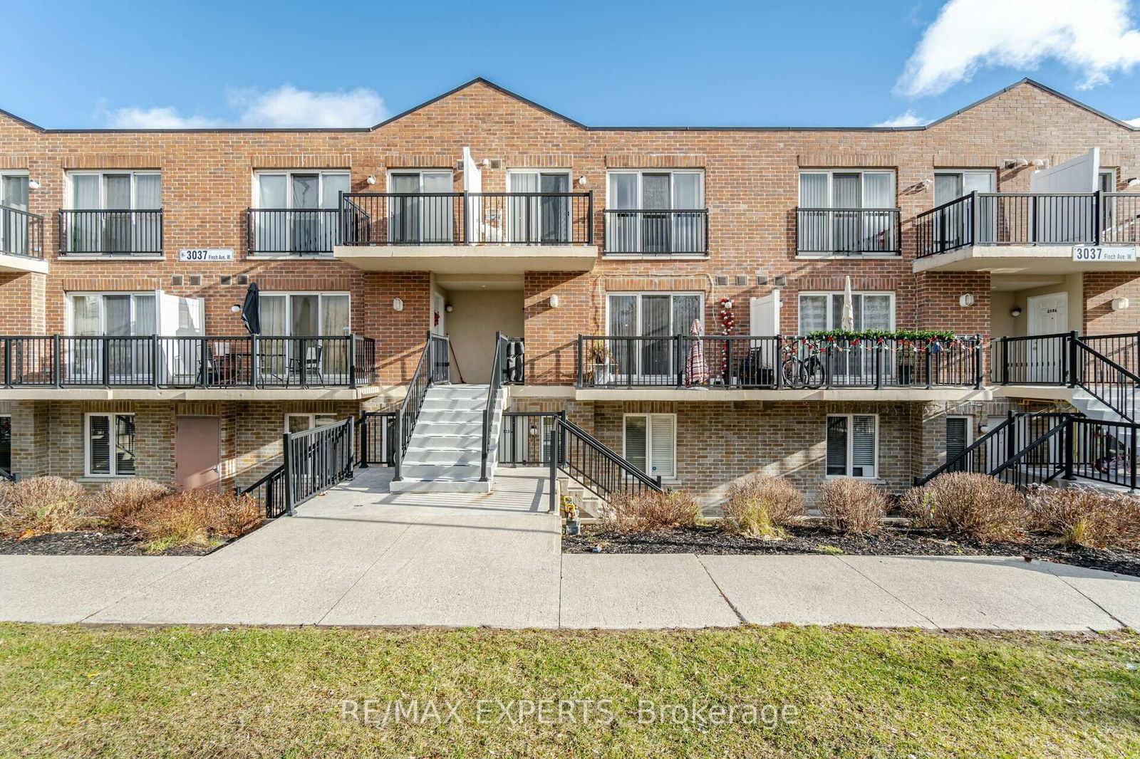 3037 Finch Ave W, unit 1036 for sale