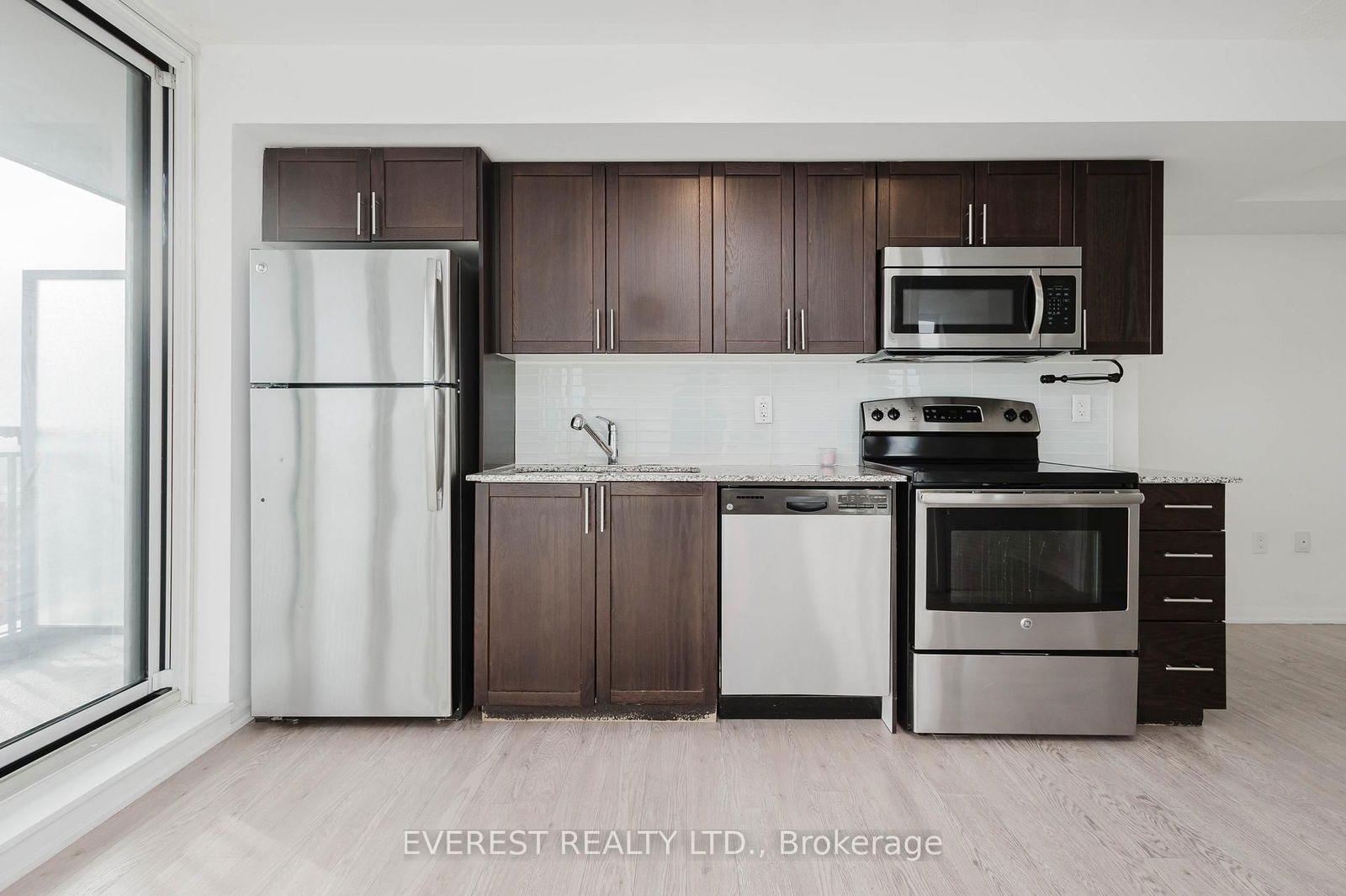 830 Lawrence Ave W, unit 1707 for rent