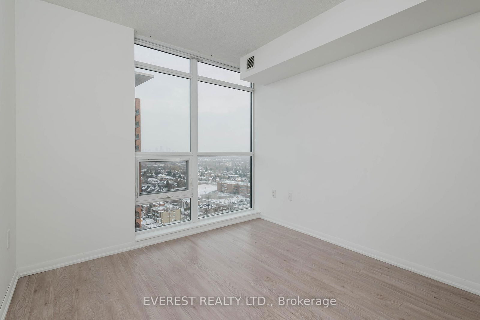 830 Lawrence Ave W, unit 1707 for rent