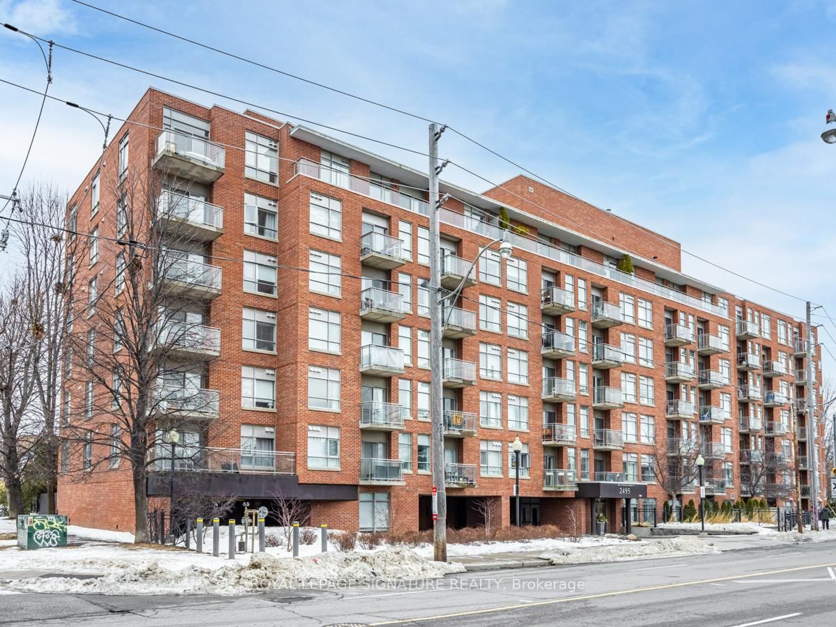 2495 Dundas St W, unit 316 for rent