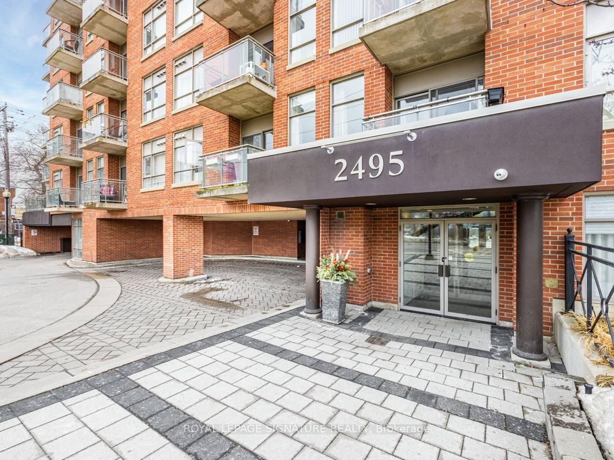 2495 Dundas St W, unit 316 for rent