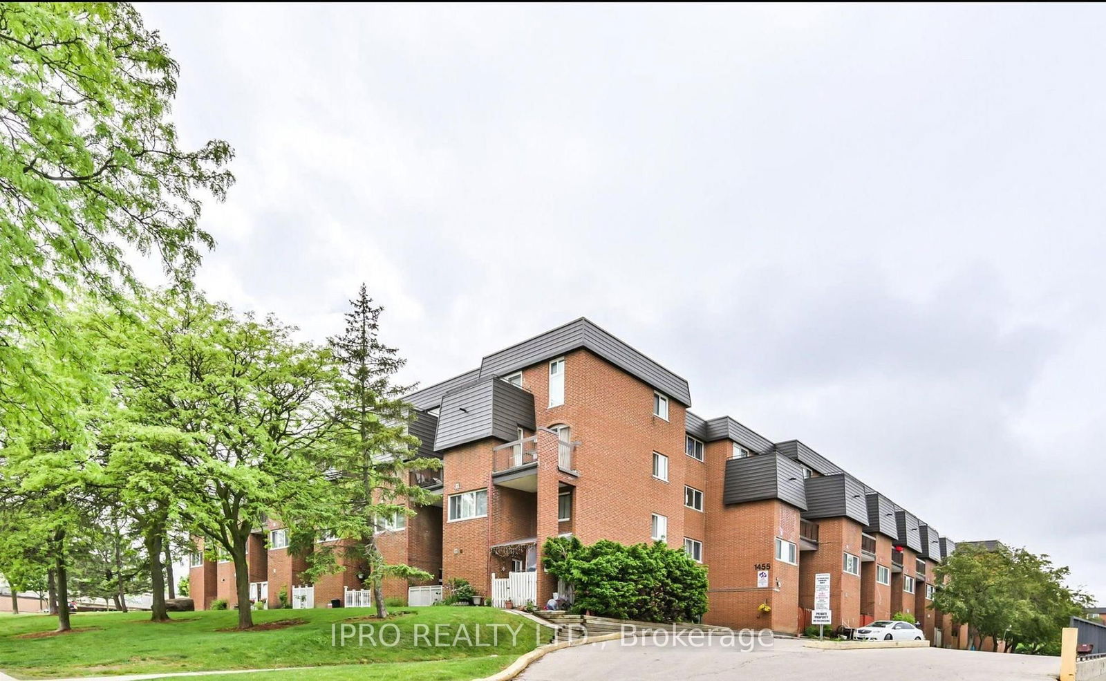 1395 Williamsport Dr, unit 357 for sale