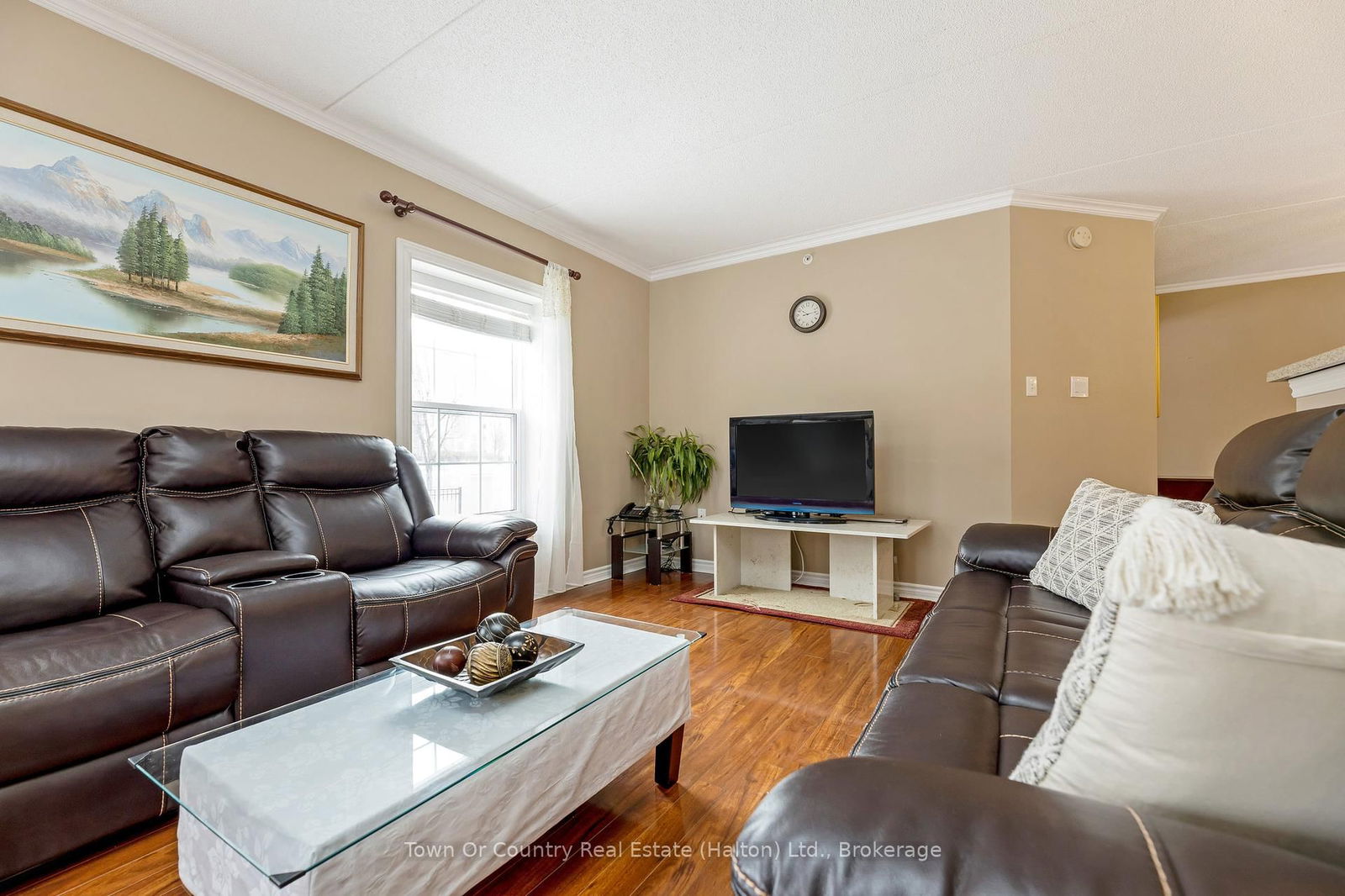 1487 Maple Ave, unit 114 for sale