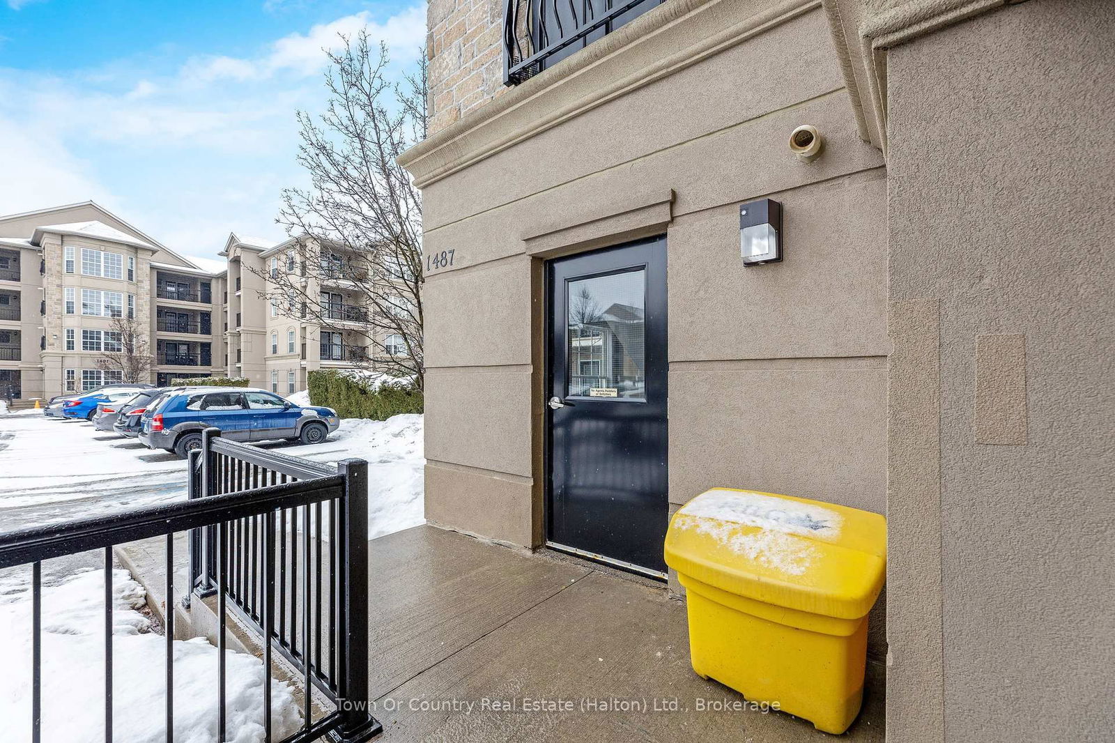 1487 Maple Ave, unit 114 for sale