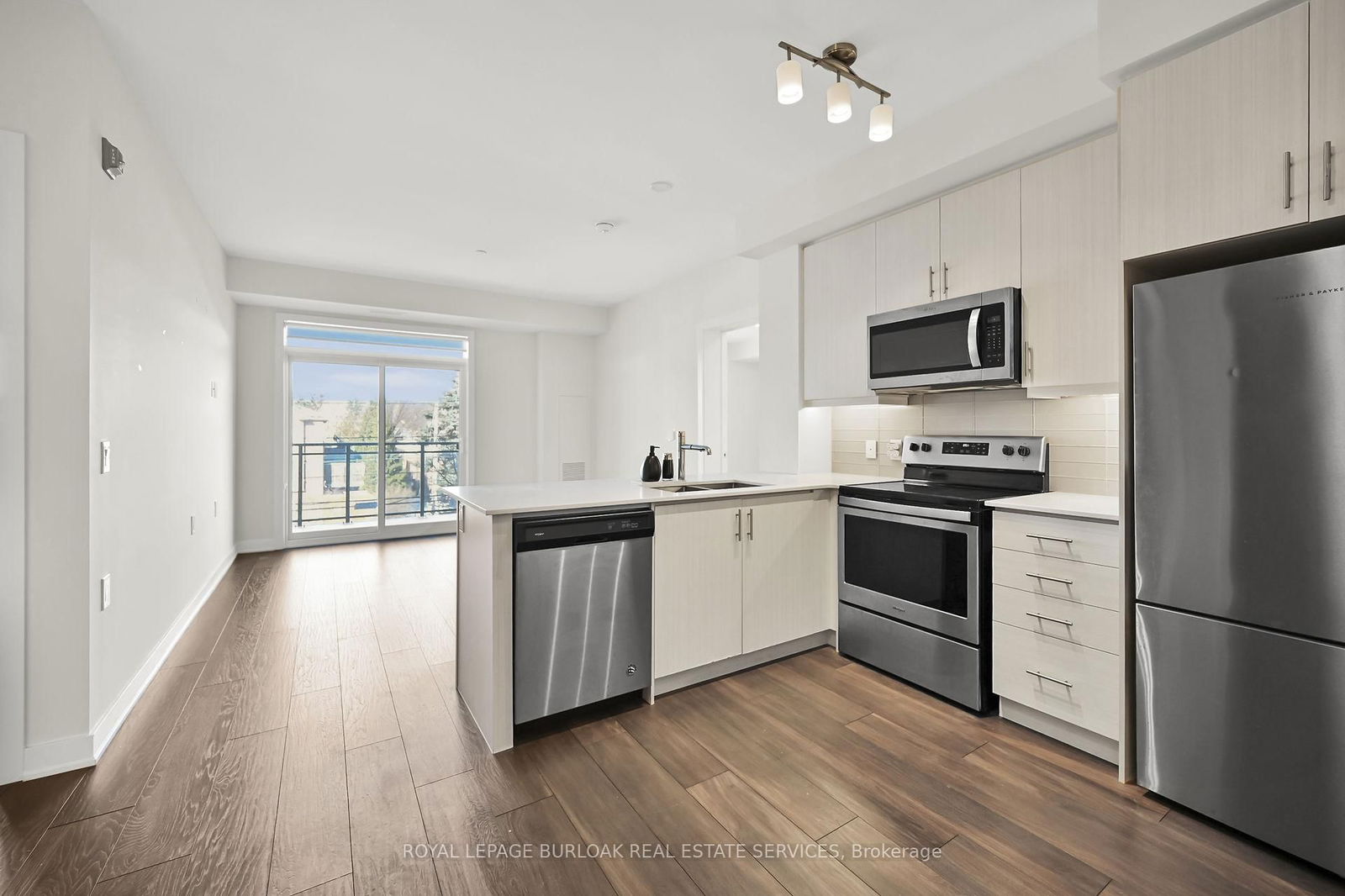 320 Plains Rd E, unit 312 for sale